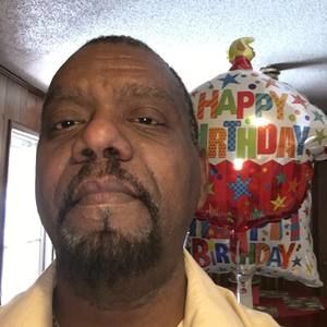 Meet your Posher, Algernon